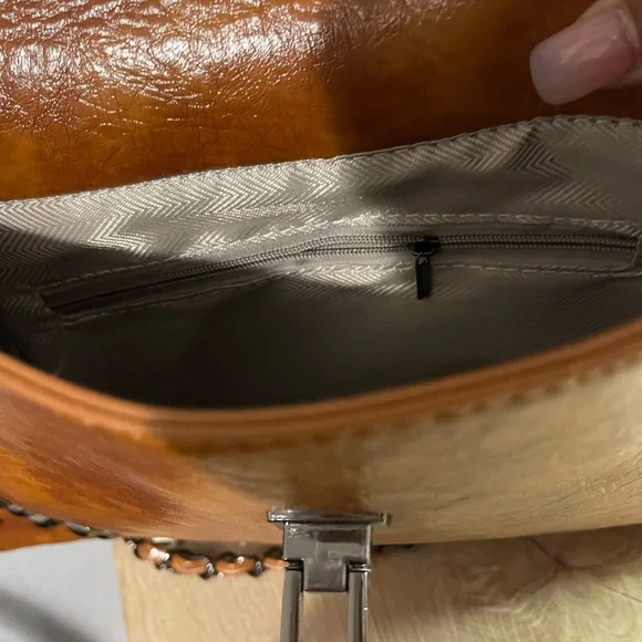 Studded Tan Leather Shoulder Bag - Picture 5 of 12